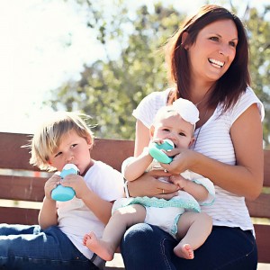SiliSqueeze Silicone Baby Bottle by ANDESIGN